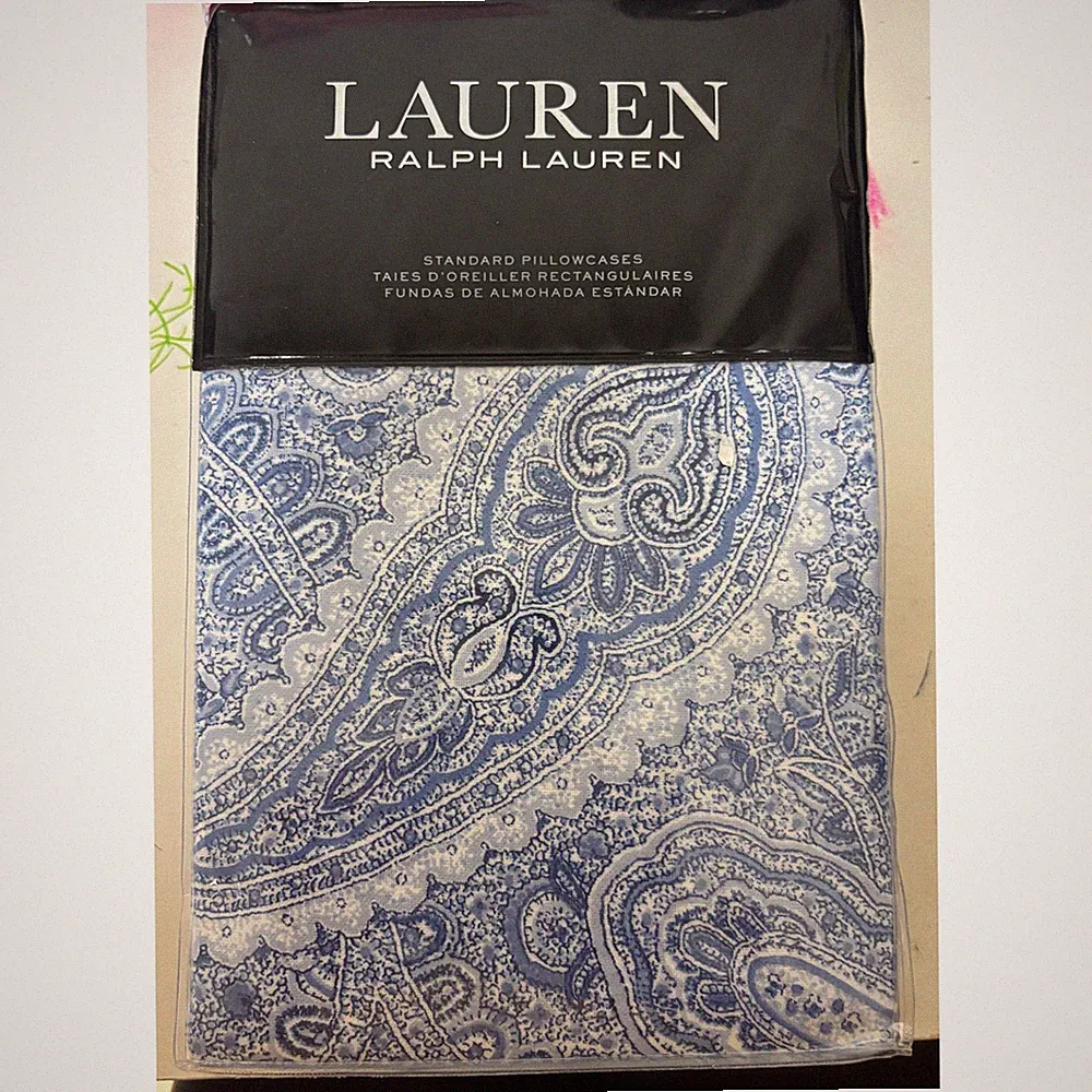 Lauren Ralph Lauren Paisley Two 2 Standard Pillowcases Blue White Cotton NIP New