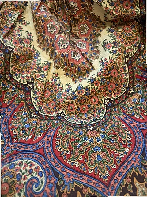 Ralph Lauren Bed Skirt Dark Paisley ~ Queen Size
