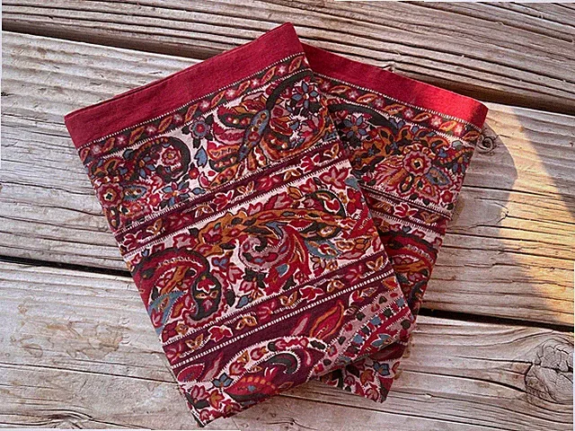 Ralph Lauren Serengetti Standard Pillowcases Set Of 2 Multi Red Paisley USA Made