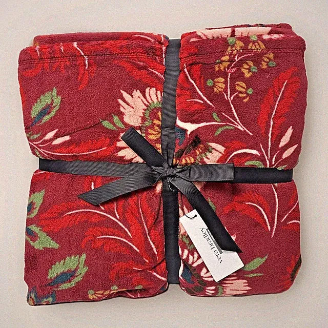 Vera Bradley Throw Blanket Venetian Paisley Tibetan Red 50" x 80" -Sealed